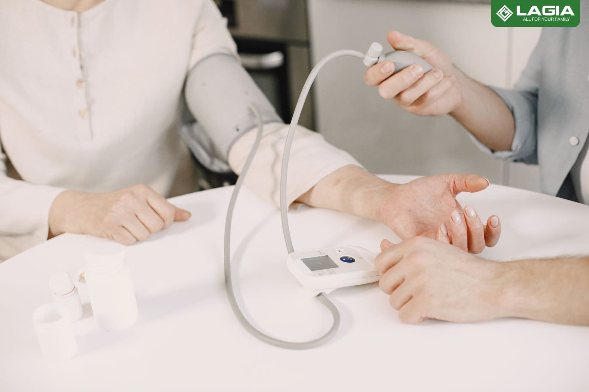Huyết Áp Cao Khi Trời Trở Lạnh: Vì Sao Dễ Tăng Vọt Và Cách Phòng Ngừa