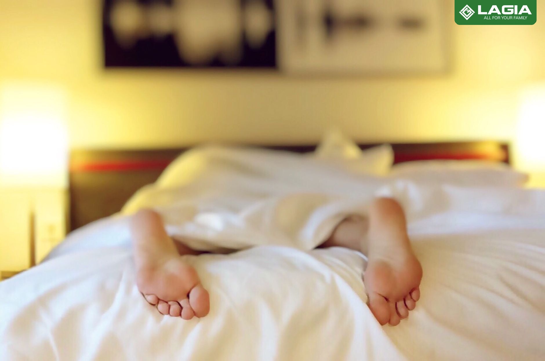 Phòng ngủ yên tĩnh, không dùng điện thoại giúp dễ chìm vào giấc ngủ hơn