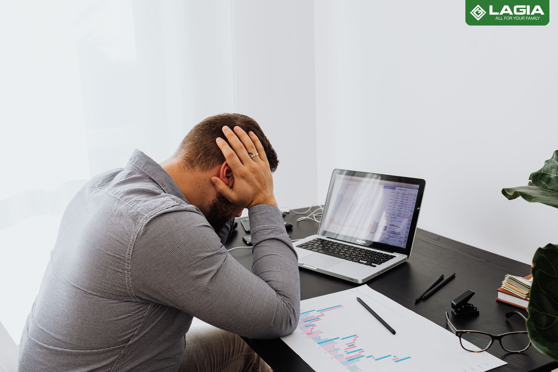 Vận động đều đặn kết hợp ăn uống hợp lý giúp duy trì vóc dáng không bị tăng cân trở lại